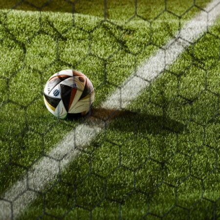 Voetbal op veld